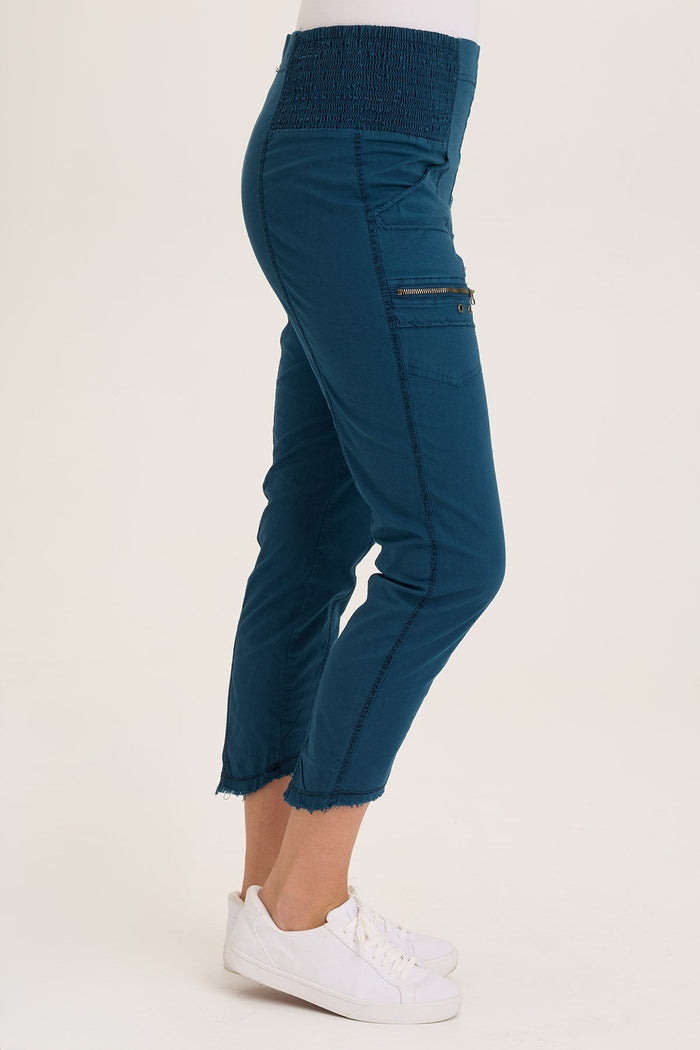 Wearables Acker Zipper Slim Crop