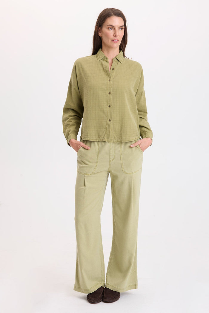 Wearables Becknir Basket Weave Button-Up