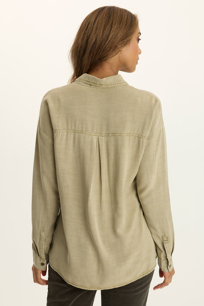 Wearables Dusten Lightweight Oversize Button-Up