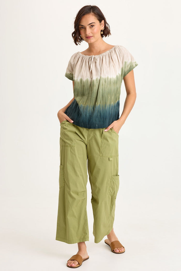 Wearables Leopold Poplin Darted Knee Cargo Crop