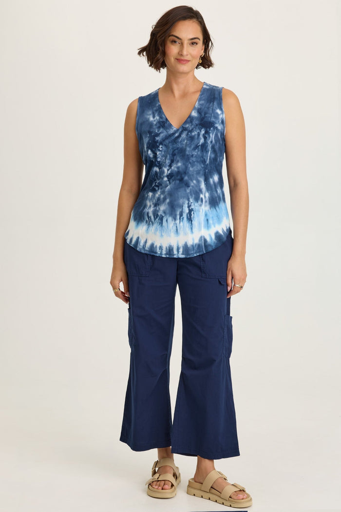Wearables Leopold Poplin Darted Knee Cargo Crop