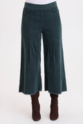 Wearables Liene Corduroy Pleated Crop