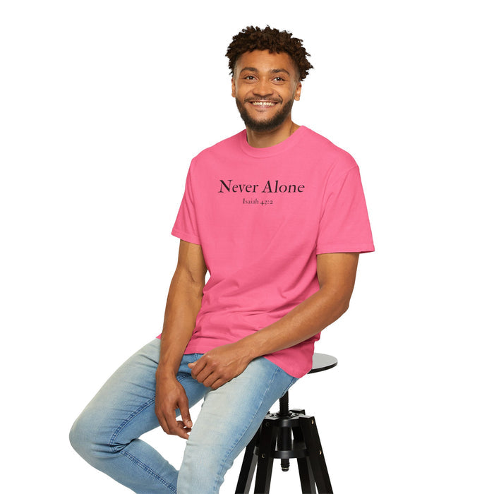 Never Alone Isaiah 43:2 Men's Breast Cancer Awareness T-shirt