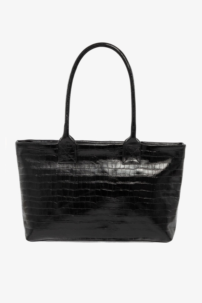 Black Crocodile