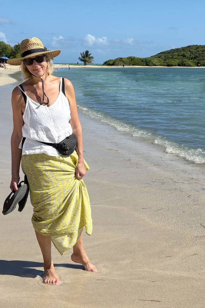 Sarong: See Design
