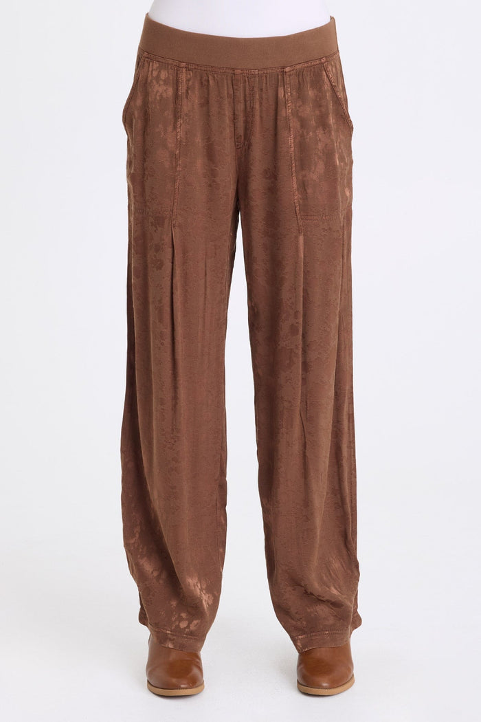 XCVI Tarquin Textured Satin Pleated Pant
