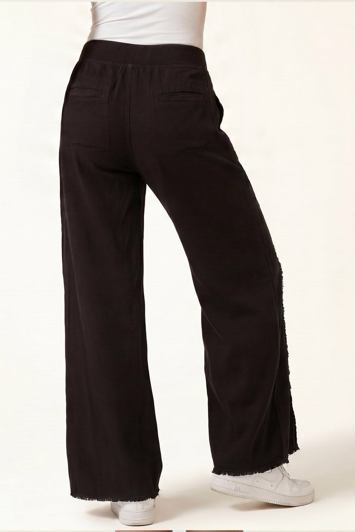 Wearables Twill Beach Trouser
